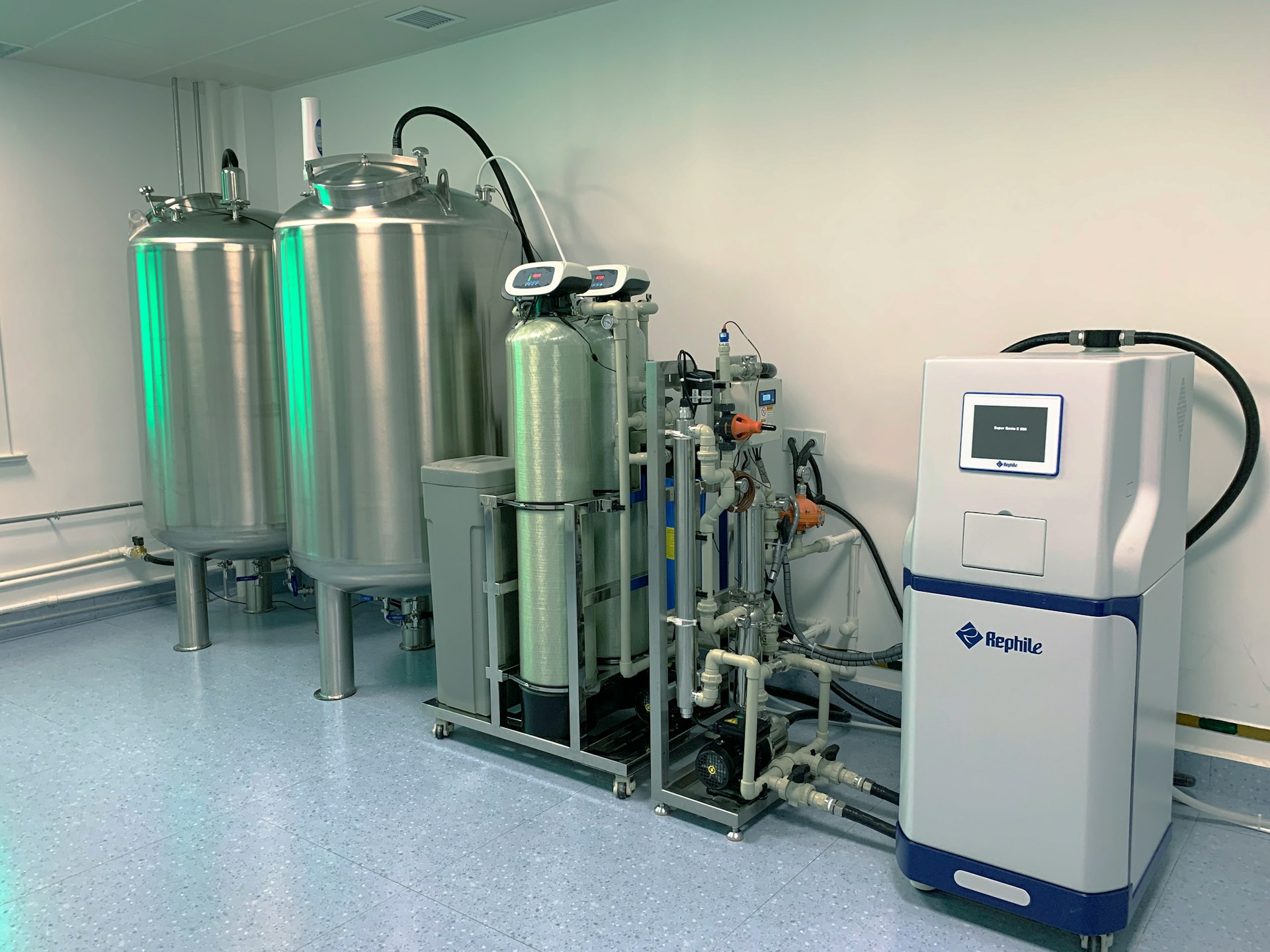Reverse Osmosis vs Ultrafiltration: Choosing the Right Technology